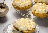 Decadent Vegan Banoffee Pie Recipe: Creamy No-Bake Dessert