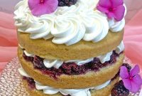 Blackberry Vanilla Cream Layer Cake Recipe
