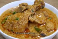 Authentic Hyderabadi Chicken Korma Recipe for Aromatic Curry
