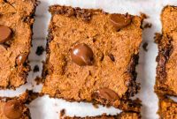 Vegan Pumpkin Spice Chickpea Blondies — Gluten-Free Treat