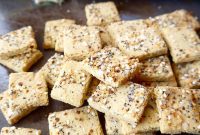 Everything Bagel Almond Flourers Crackers — Paleo Whole30 Gluten-Free