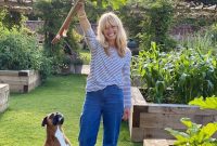 Dream Dinner Party with Clodagh McKenna — Side Dish Mini Episode 20