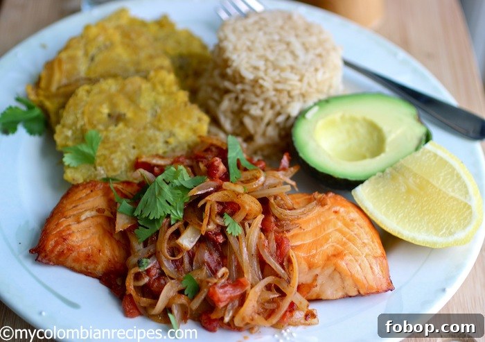 Creole-Style Fish in Tomato-Pepper Sauce: Authentic Recipe 6 Pescado a la Criolla (Fish with Creole Sauce)