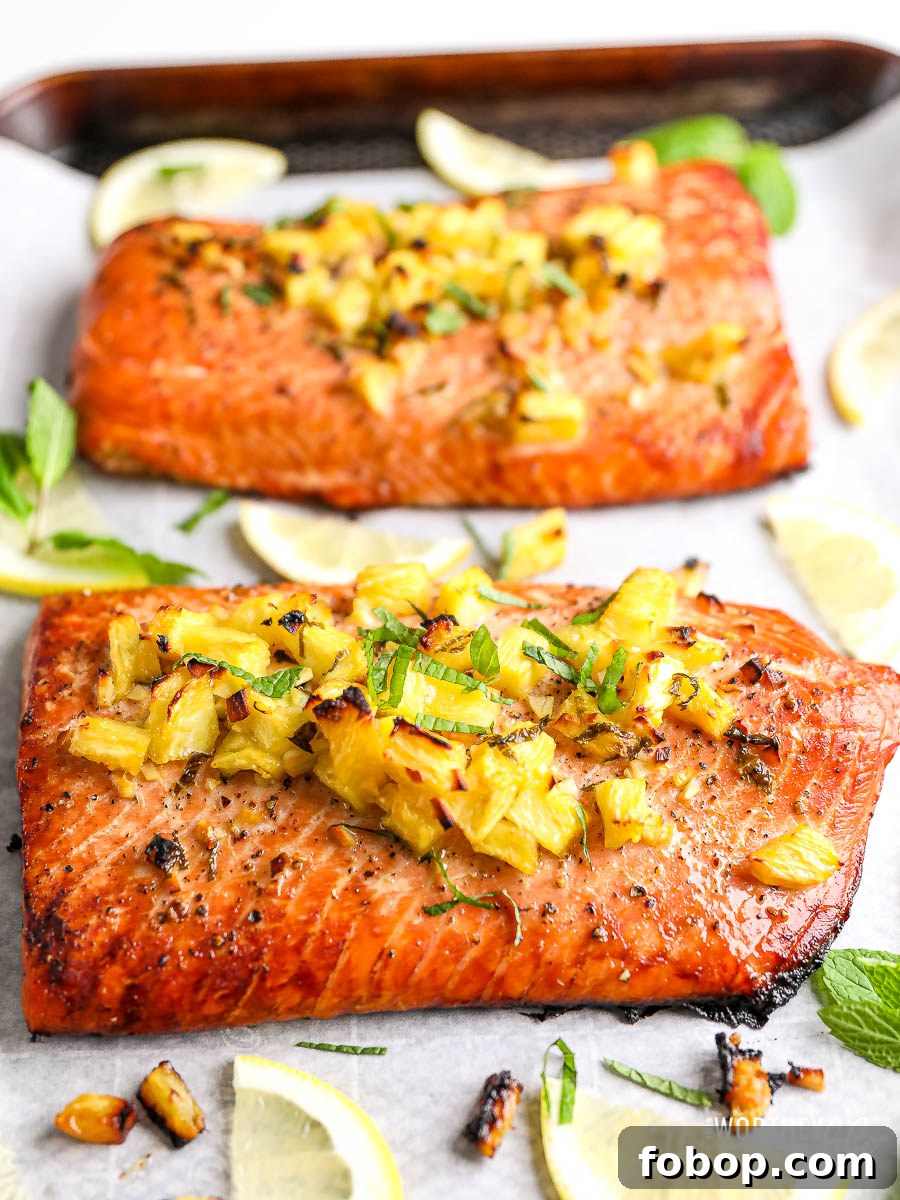 Honey-Glazed Pineapple Salmon with Garlic and Soy Sauce 7 Salmon Recipes with pineapple