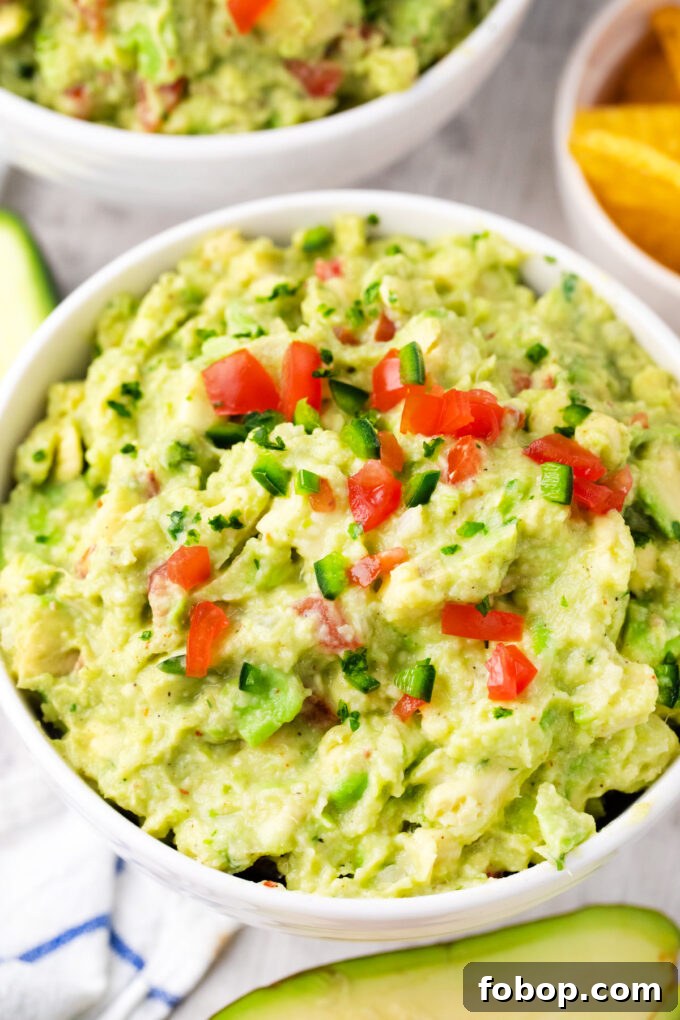 Homemade Mexican guacamole.