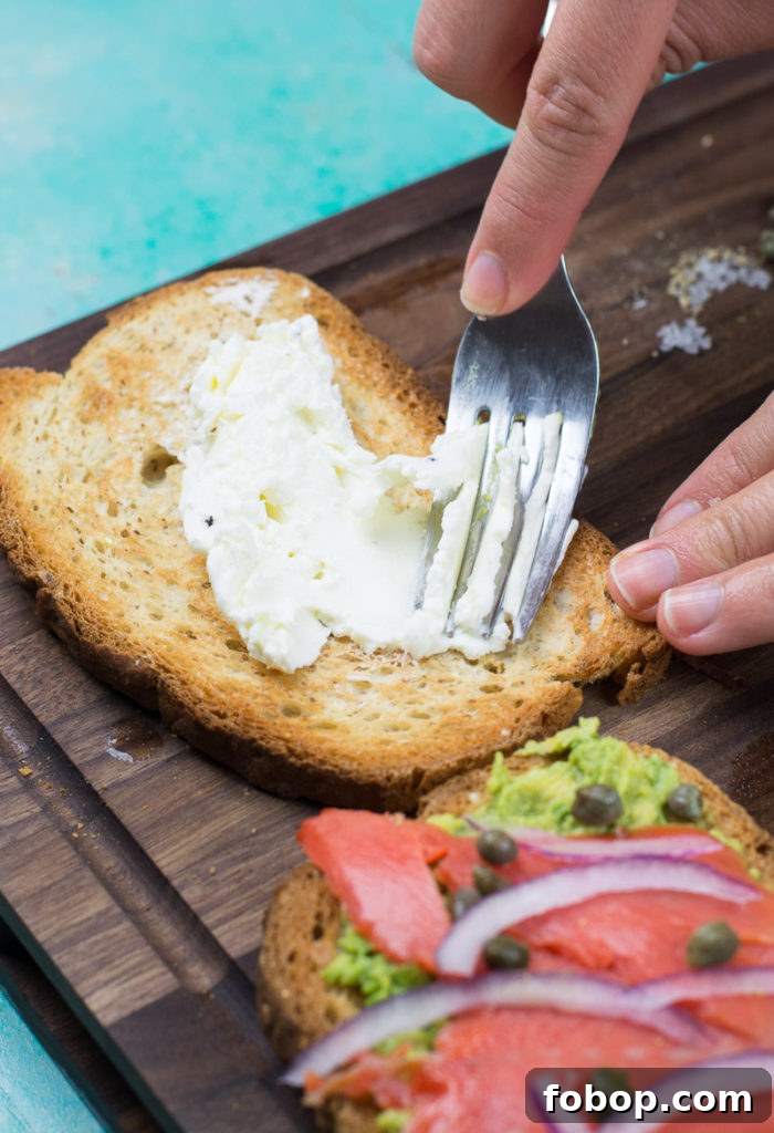 Smoked Salmon Toast Recipes: Quick Gourmet Open-Faced Sandwich Ideas 3 Smoked salmon toast close-up