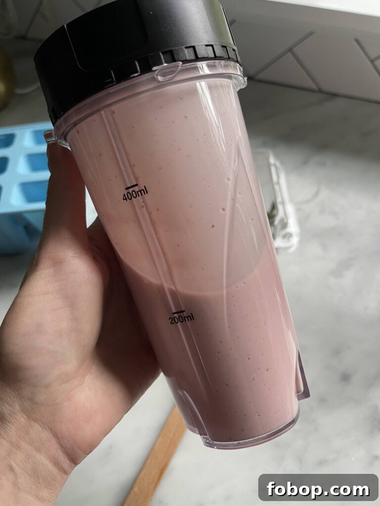 Strawberry pops in molds
