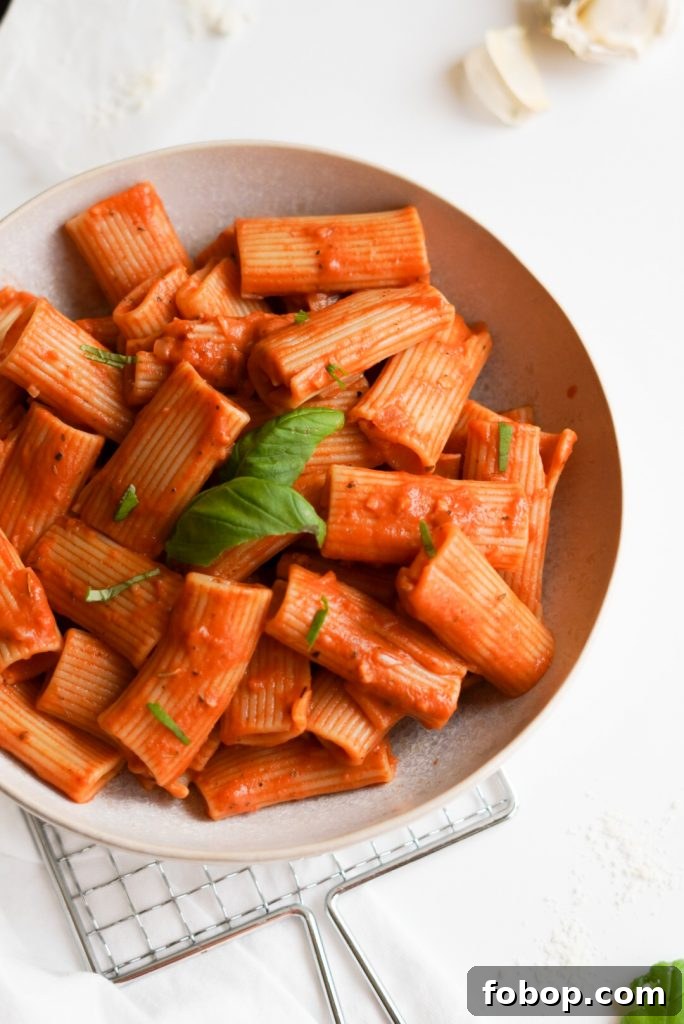 vegan creamy tomato sauce