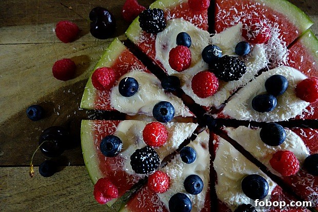 Watermelon Pizza Recipe: Refreshing Summer Fruit Slice 3 Watermelon Pizza 1