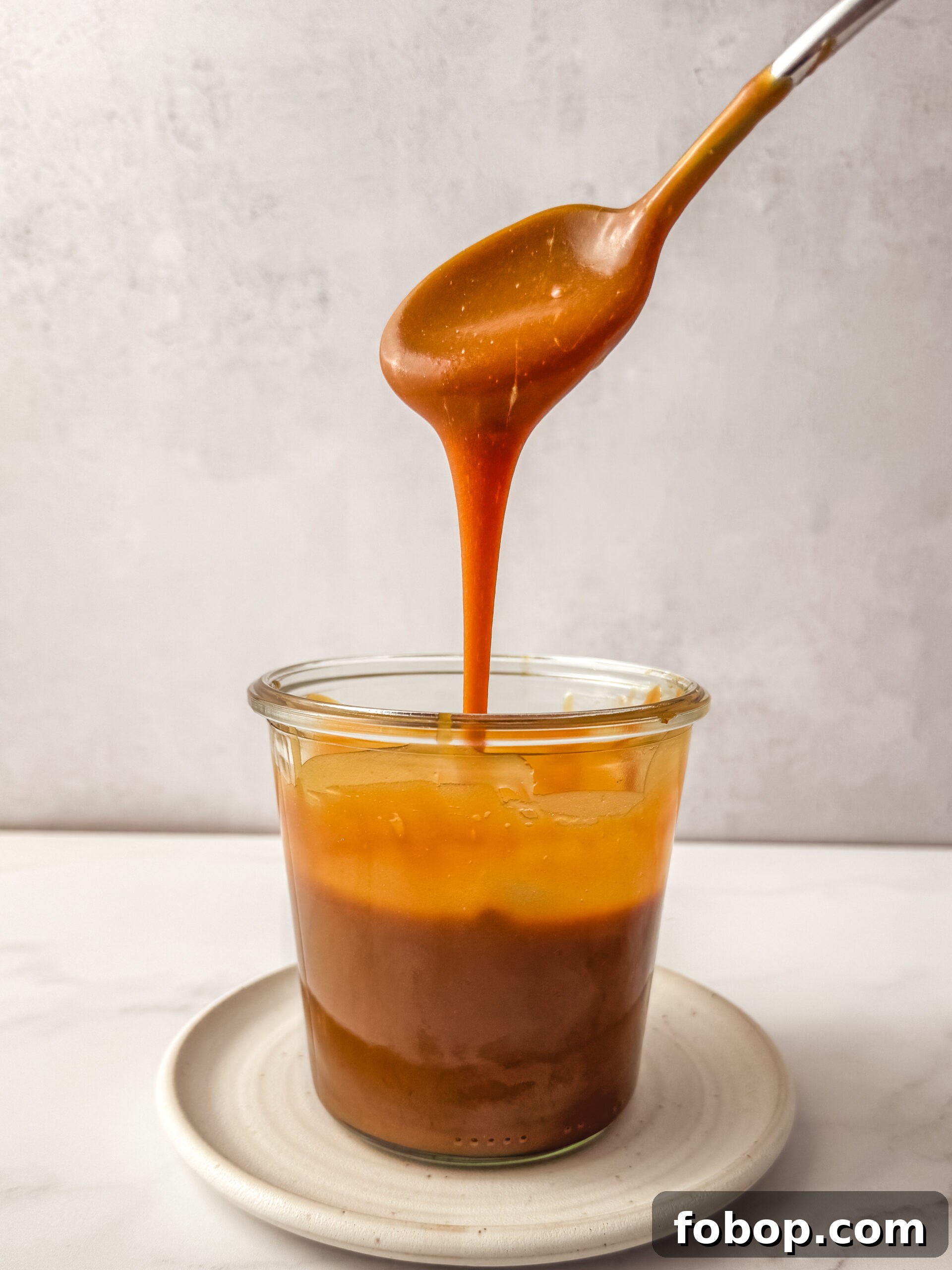 Homemade Caramel Recipe: Smooth, Rich Caramel Sauce in Minutes 9 Caramel texture