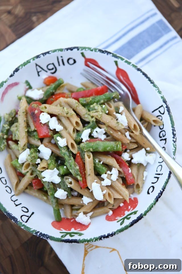 A delicious spring whole wheat pasta dish! Spring Vegetable Pasta with Pesto is bulked up with asparagus, red pepper and peas tossed in a light pesto sauce. Recipe via Aggie's Kitchen A delicious spring whole wheat pasta dish! Spring Vegetable Pasta with Pesto is bulked up with asparagus, red pepper and peas tossed in a light pesto sauce. Recipe via Aggie's Kitchen