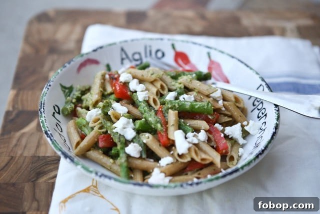 A delicious spring whole wheat pasta dish! Spring Vegetable Pasta with Pesto is bulked up with asparagus, red pepper and peas tossed in a light pesto sauce. Recipe via Aggie's Kitchen A delicious spring whole wheat pasta dish! Spring Vegetable Pasta with Pesto is bulked up with asparagus, red pepper and peas tossed in a light pesto sauce. Recipe via Aggie's Kitchen