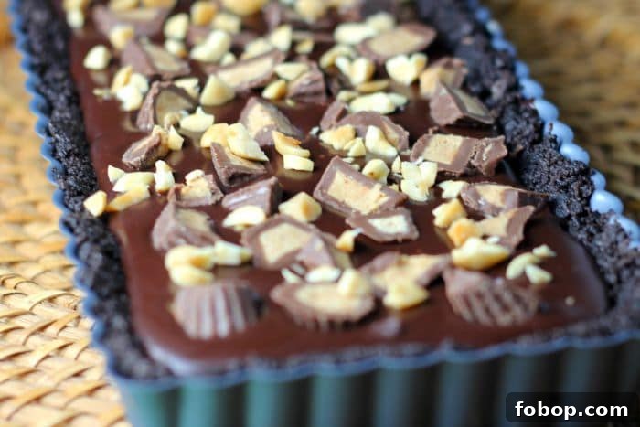 Reese's Peanut Butter Chocolate Oreo Tart